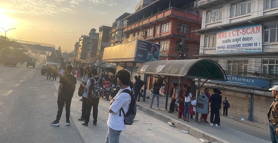 Bhaktapur yatayat banda